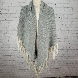 Bickley + Mitchell Grey Wool Blend Chunky Knit Tassle Fringe Boho Shawl Wrap O/S